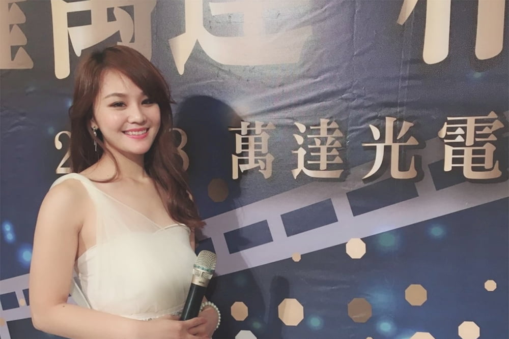 婚禮主持人 BELLE 現場主持形象照 3